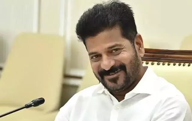 కాసేపట్లో వరంగల్‌కు సీఎం రేవంత్ రెడ్డి